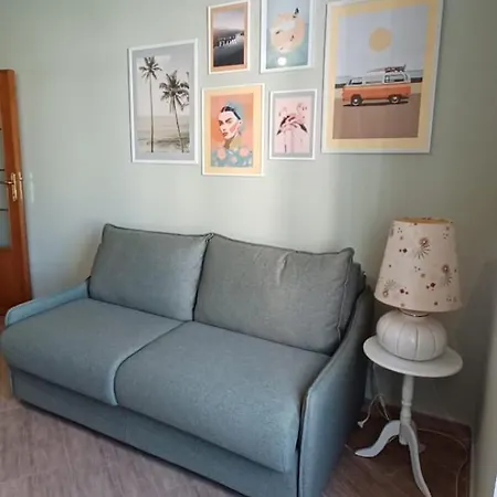 Rosa's Flat דירה אולביה